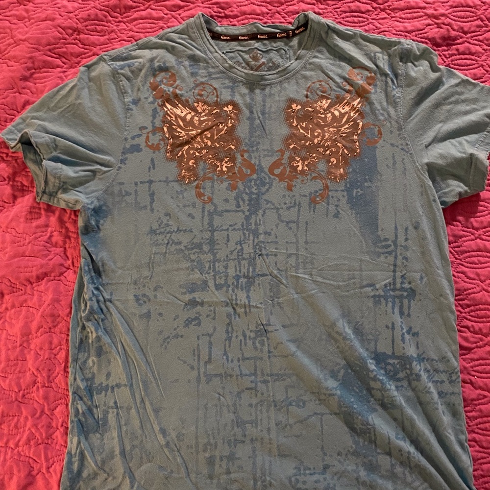 Guess shirt size Large